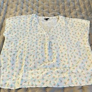 Ann Taylor Floral White Top